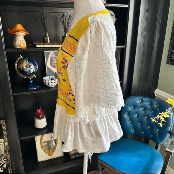 Rocks & Indigo Yellow Embroidered Boho Blouse Size Medium - Picture 6 of 11